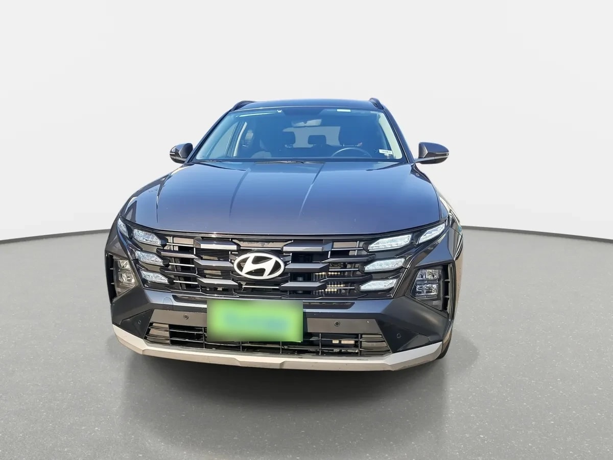 Hyundai Tucson 2.0 Nx4 Plus Fl Diesel 2wd At 5p año 2025