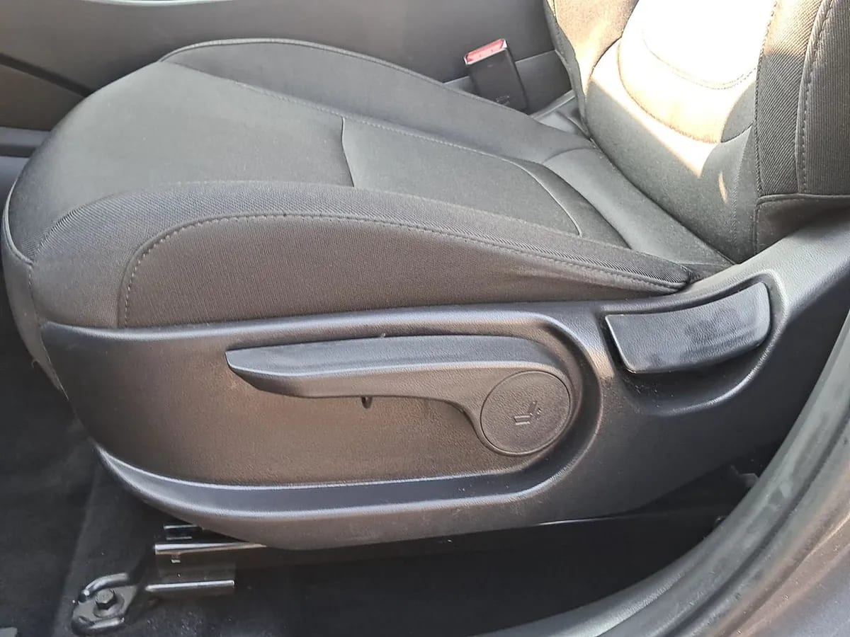 Hyundai Tucson 2.0 Nx4 Plus Fl Diesel 2wd At 5p año 2025