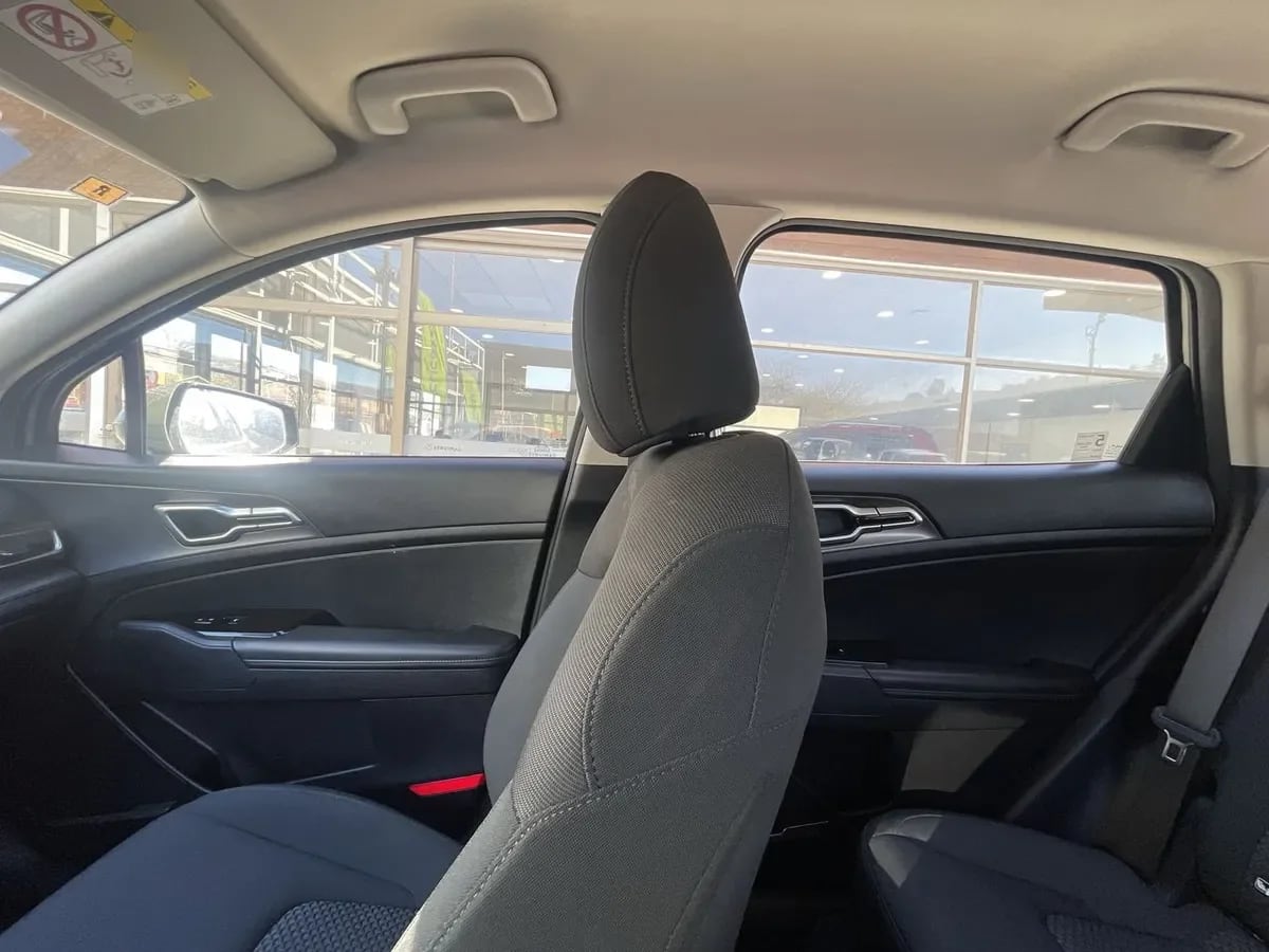 Kia Sportage 2.0 Ex Dies 2wd 8at 5p año 2025