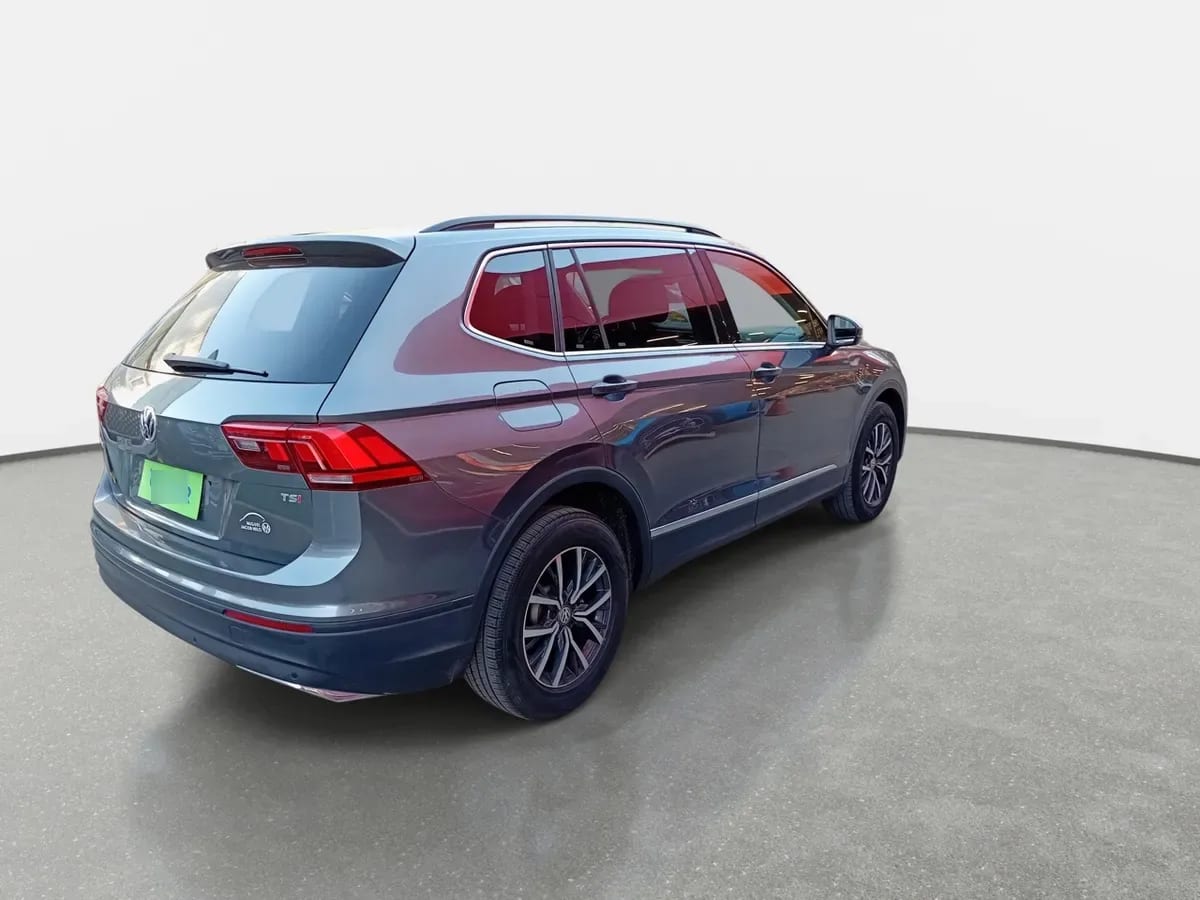 Volkswagen Tiguan 1.4 Tsi Hightline 4x2 At 5p año 2019