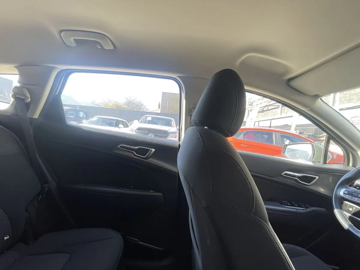 Kia Sportage 2.0 Ex Dies 2wd 8at 5p año 2025