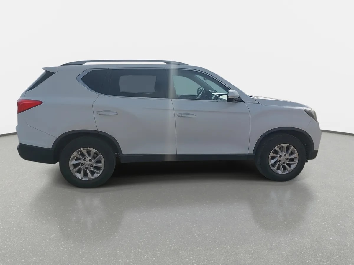 Ssangyong Rexton 2.2t Glx Diesel 4x2 6ab 8at 5p año 2021