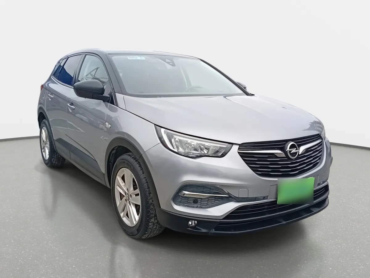Opel Grandland 1.2t Edition 4x2 Mt6 5p año 2021