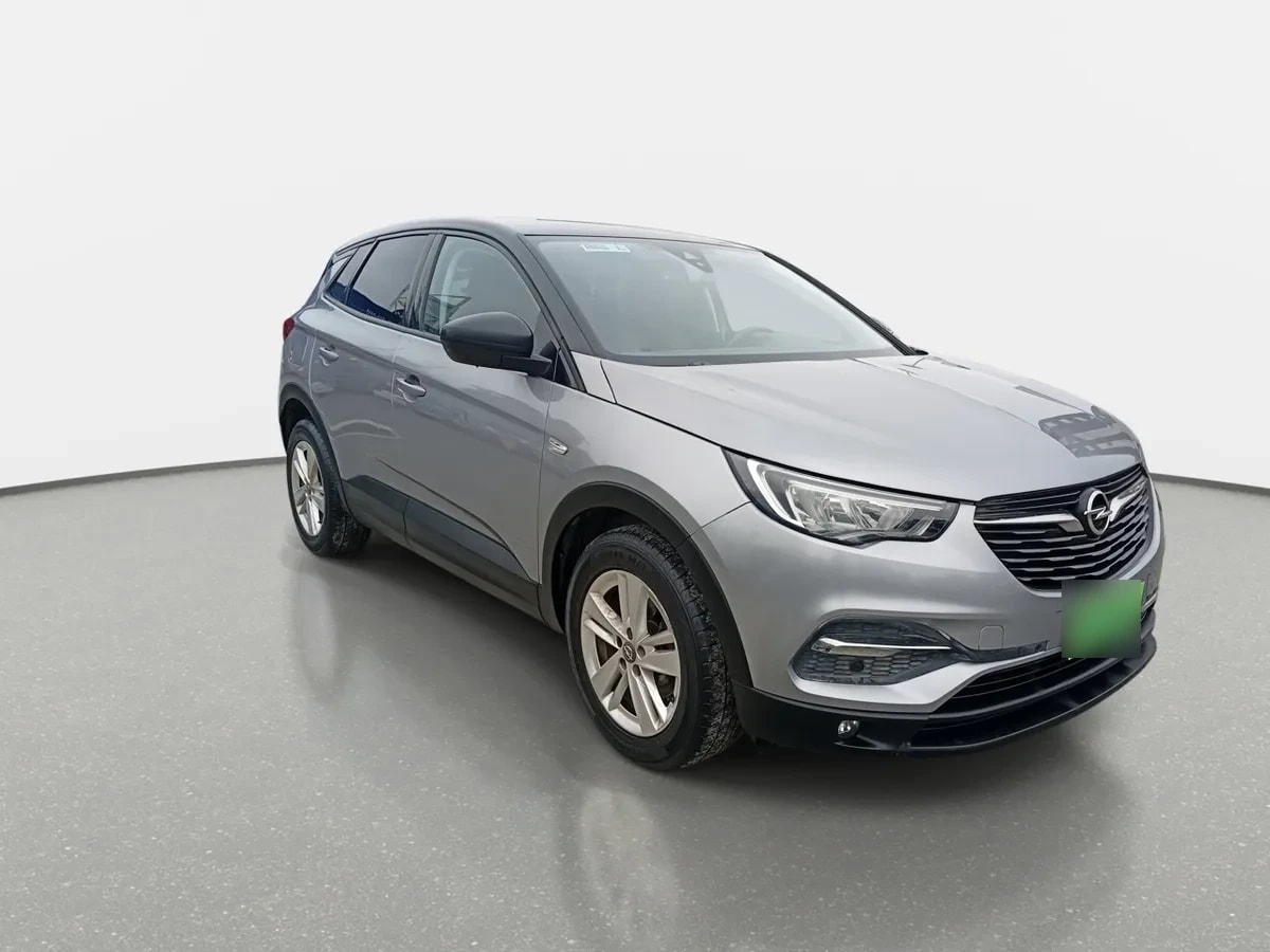 Opel Grandland 1.2t Edition 4x2 Mt6 5p año 2021
