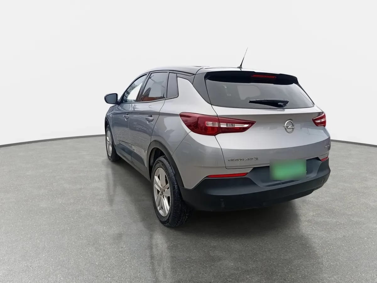 Opel Grandland 1.2t Edition 4x2 Mt6 5p año 2021