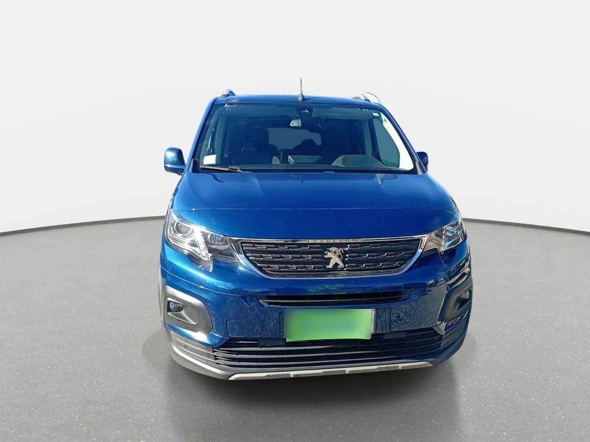 Peugeot Rifter 1.5 Allure Bluehdi Diesel 4x2 130hp Eat8 5p año 2021
