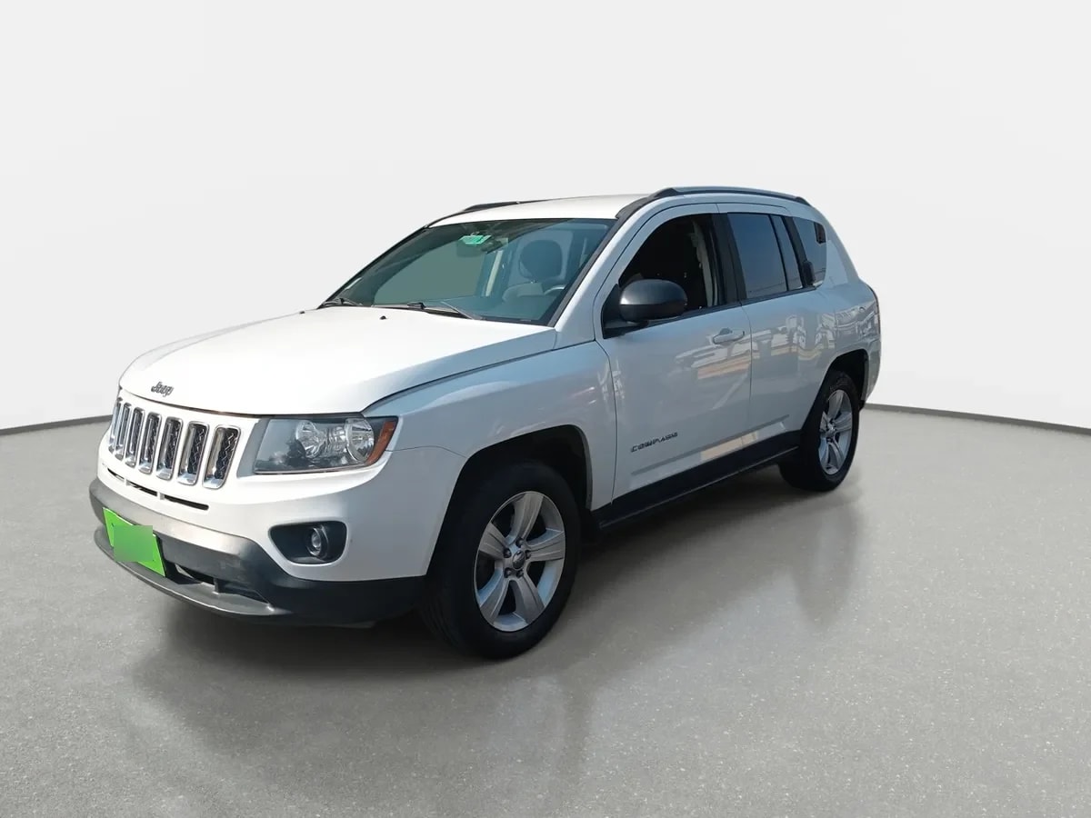 Jeep Compass 2.4 Sport 4x2 At 5p año 2017