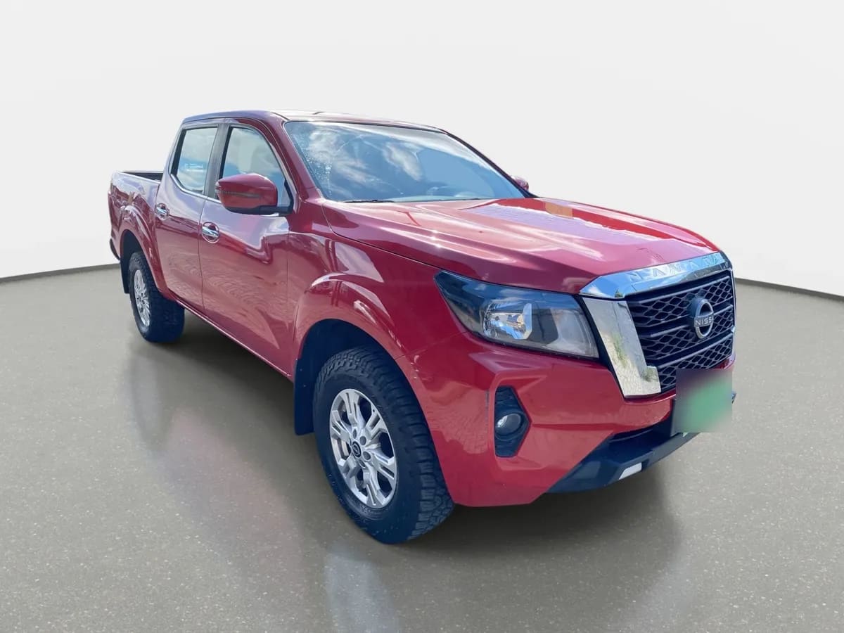 Nissan Navara 2.3d Xe Diesel 4x2 Dob.cab. Mt 4p año 2024