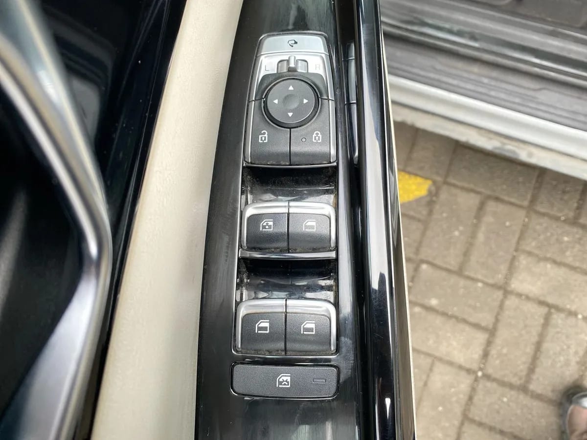 Kia Carnival 2.2 Ex Ltd Diesel 4x2 8at 5p año 2024