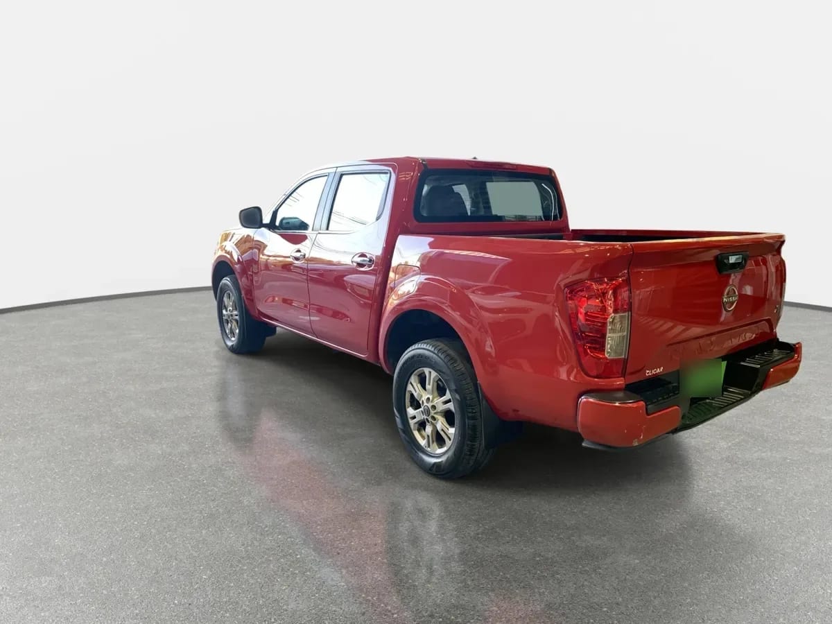 Nissan Navara 2.3d Xe Diesel 4x2 Dob.cab. Mt 4p año 2024