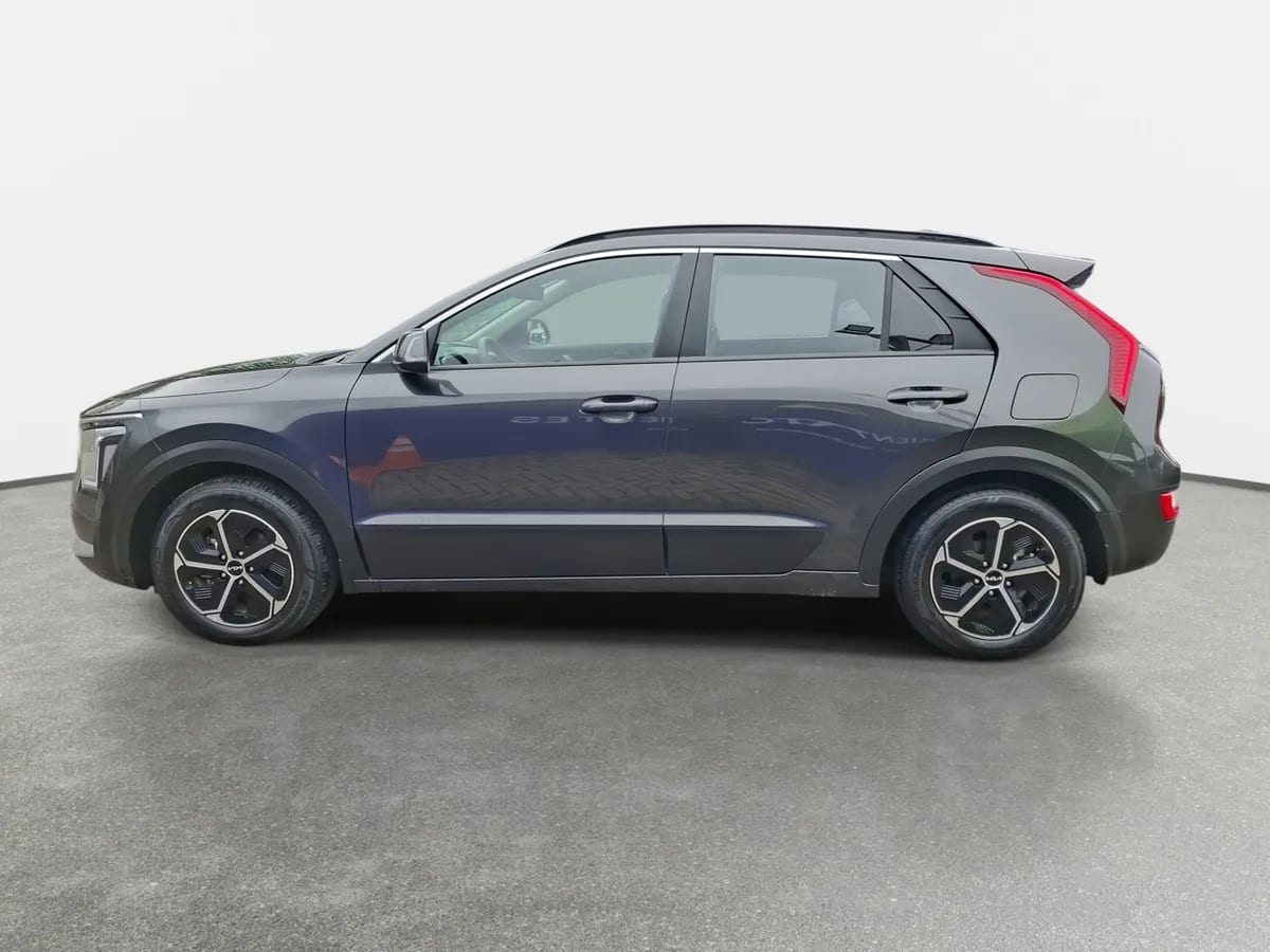 Kia Niro 1.6l Gdi Lx Hev Hybrid 4x2 6dct At 5p año 2023