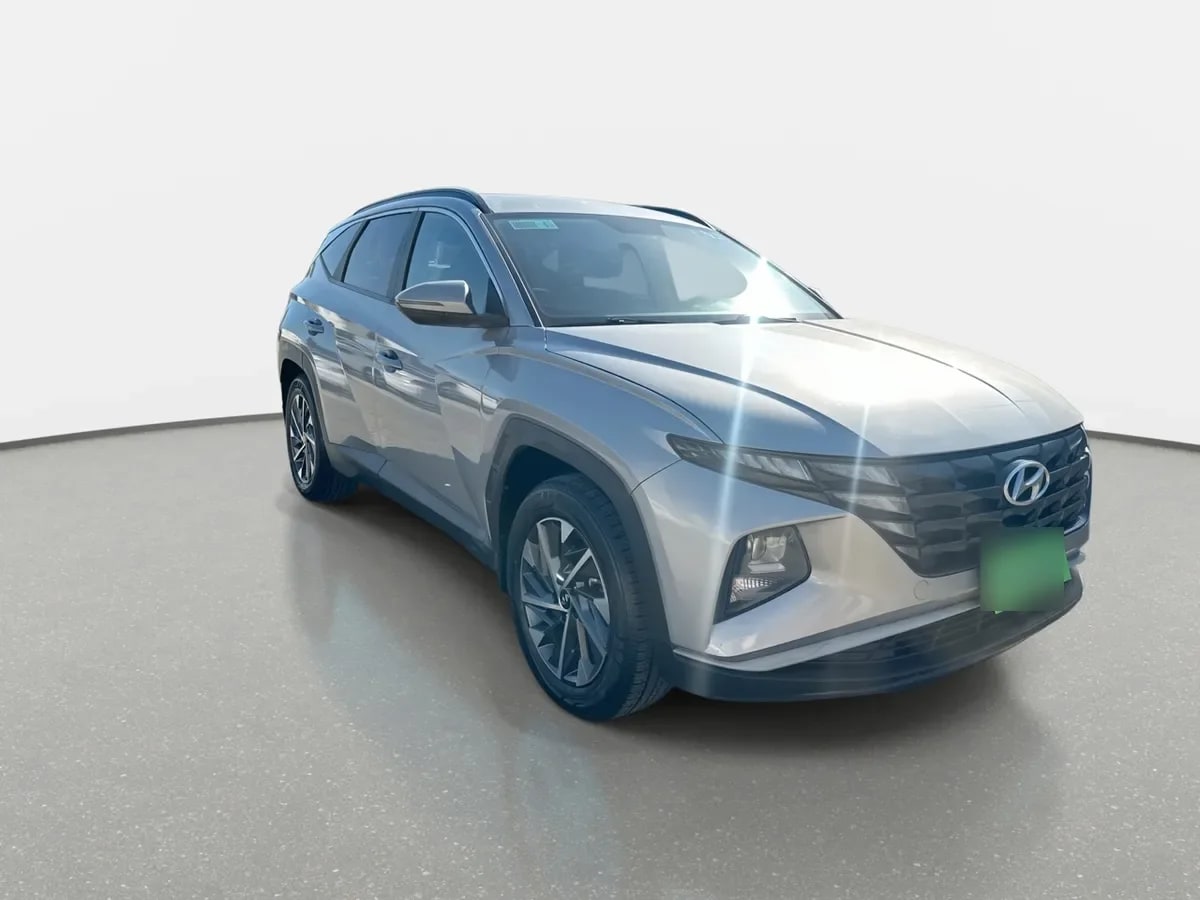 Hyundai Tucson 2.0 Nx4 Plus 2wd At 5p año 2024