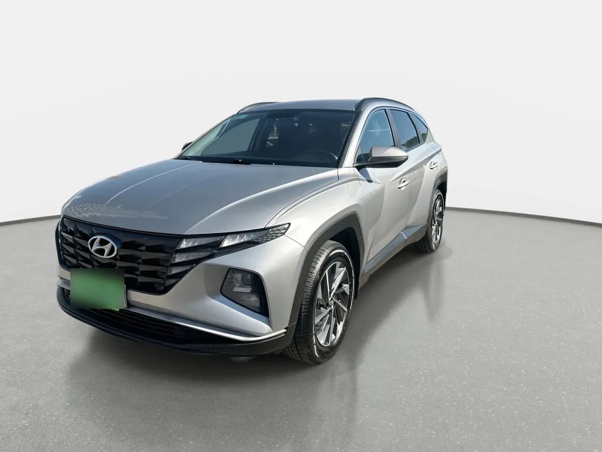 Hyundai Tucson 2.0 Nx4 Plus 2wd At 5p año 2024