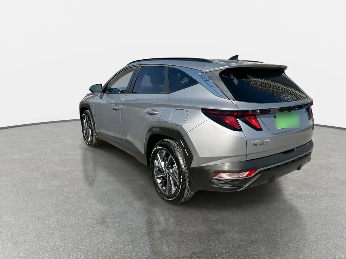 Hyundai Tucson 2.0 Nx4 Plus 2wd At 5p año 2024