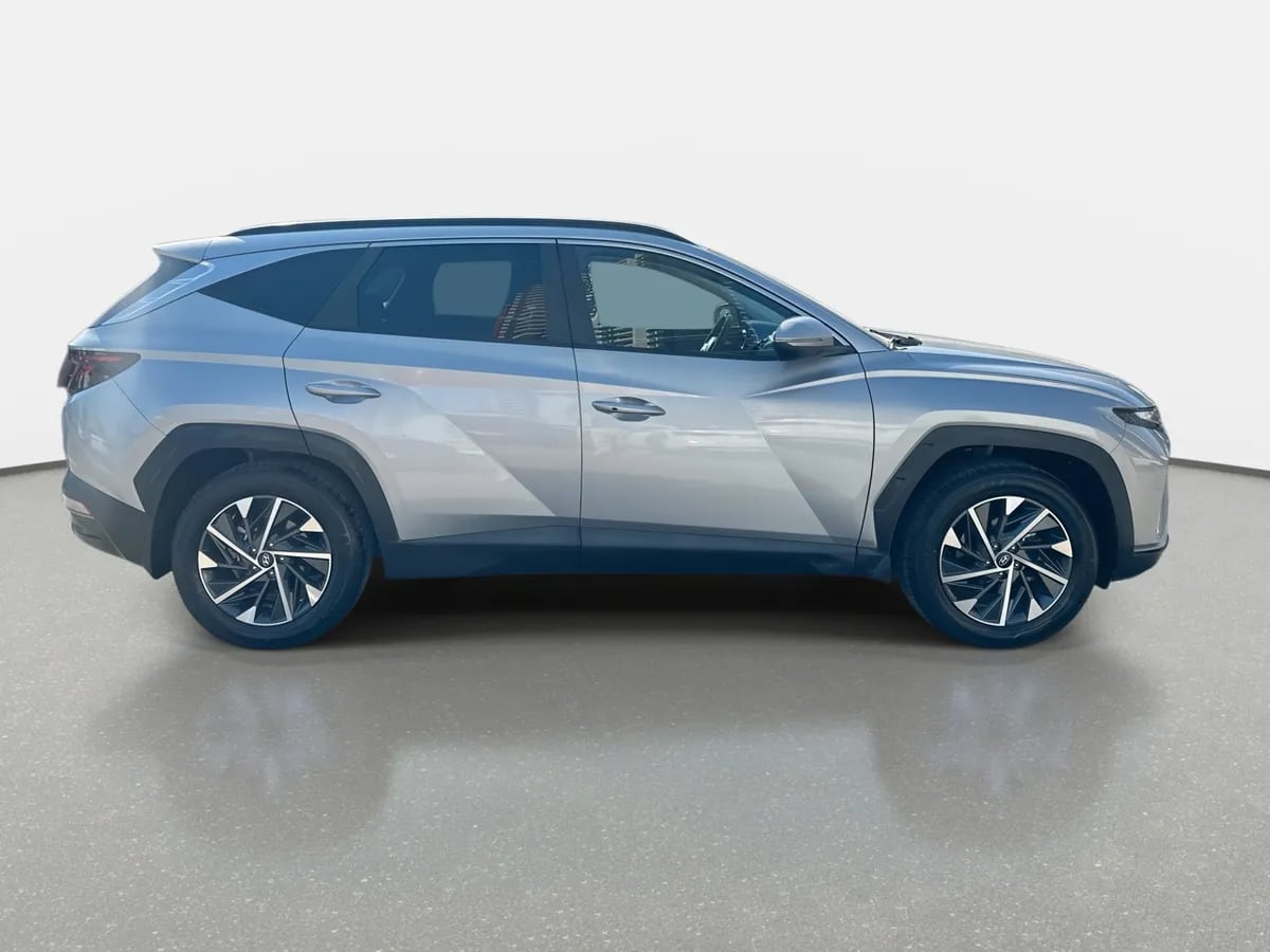 Hyundai Tucson 2.0 Nx4 Plus 2wd At 5p año 2024