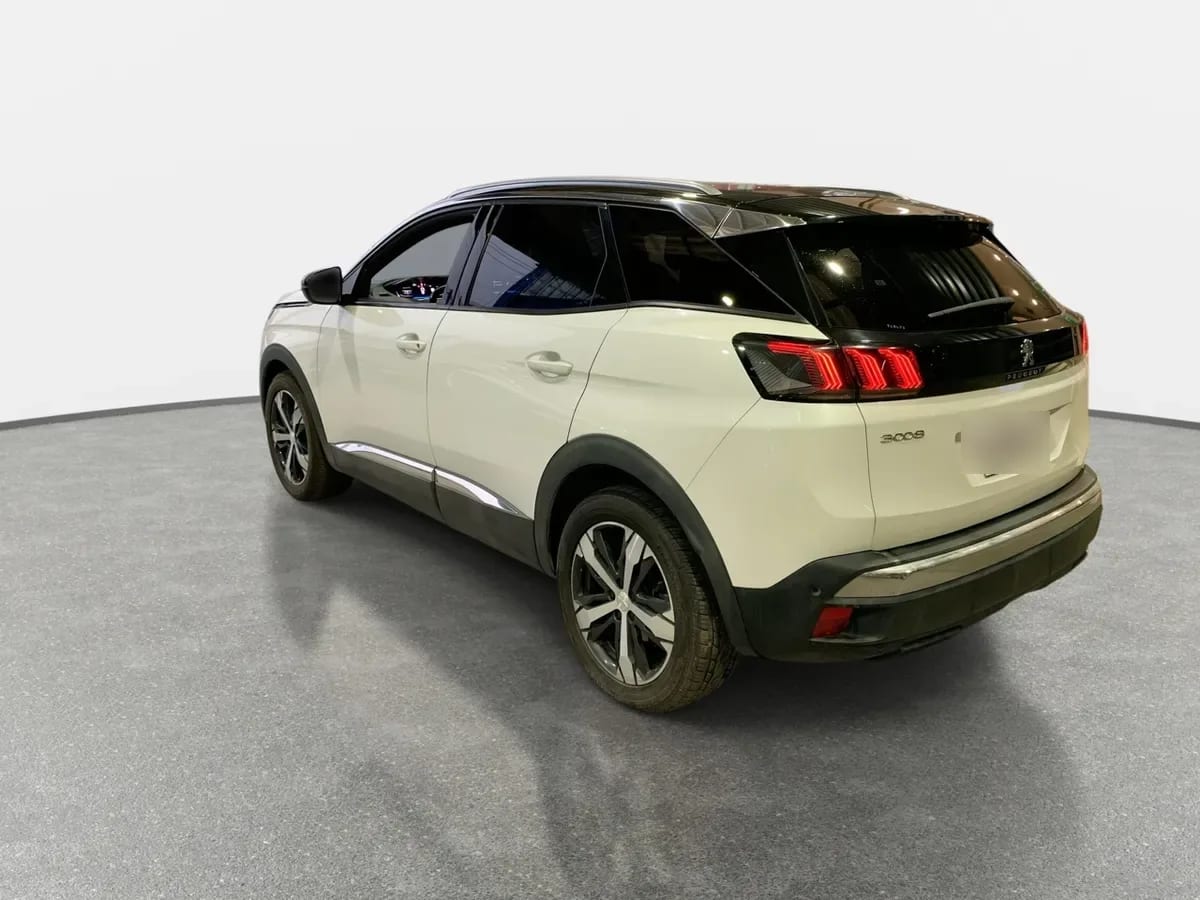 Peugeot 3008 1.5 Allure Pack Bluehdi 130 4x2 Eat8 5p año 2024