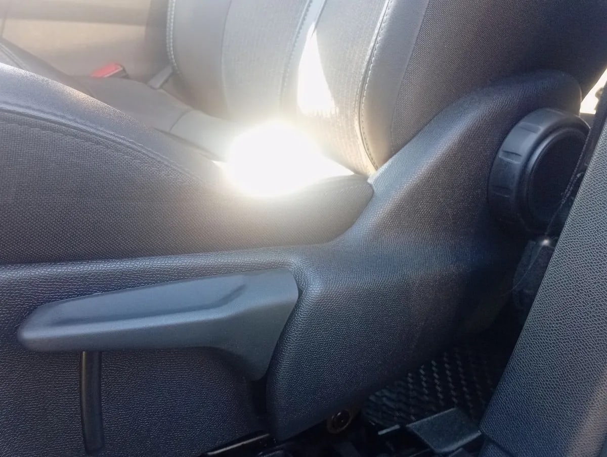 Peugeot 3008 1.5 Allure Pack Bluehdi 130 4x2 Eat8 5p año 2024