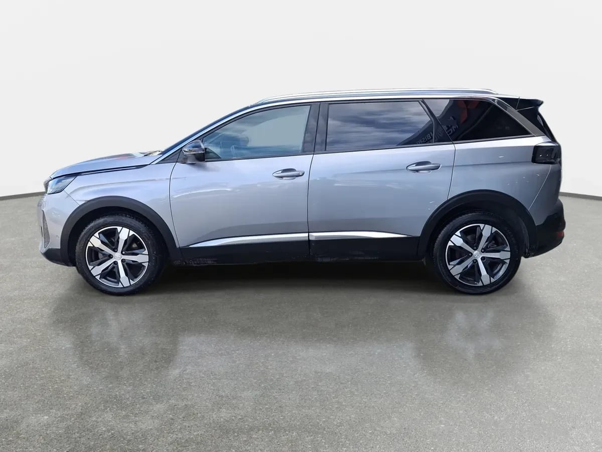 Peugeot 5008 1.5 Allure Pack Bluehdi 130 4x2 Eat8 5p año 2024