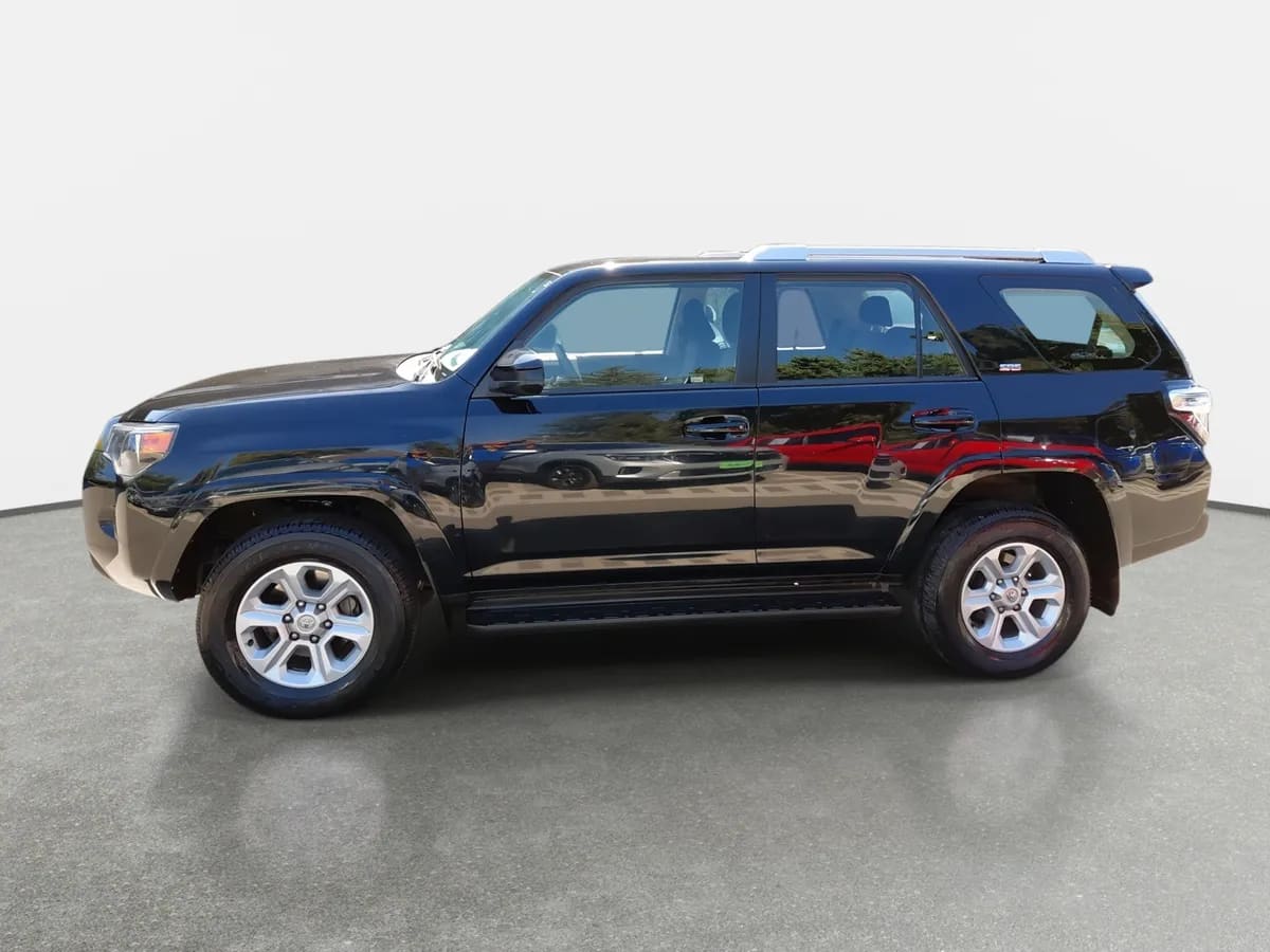 Toyota 4runner 4.0 Sr5 4x2 Control Volante Euro V At 5p año 2022