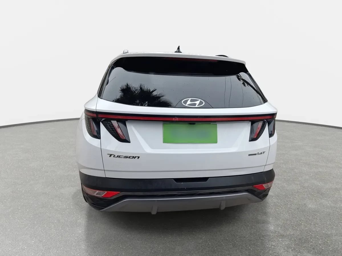 Hyundai Tucson 1.6 Nx4 Limited 4wd At 5p año 2024