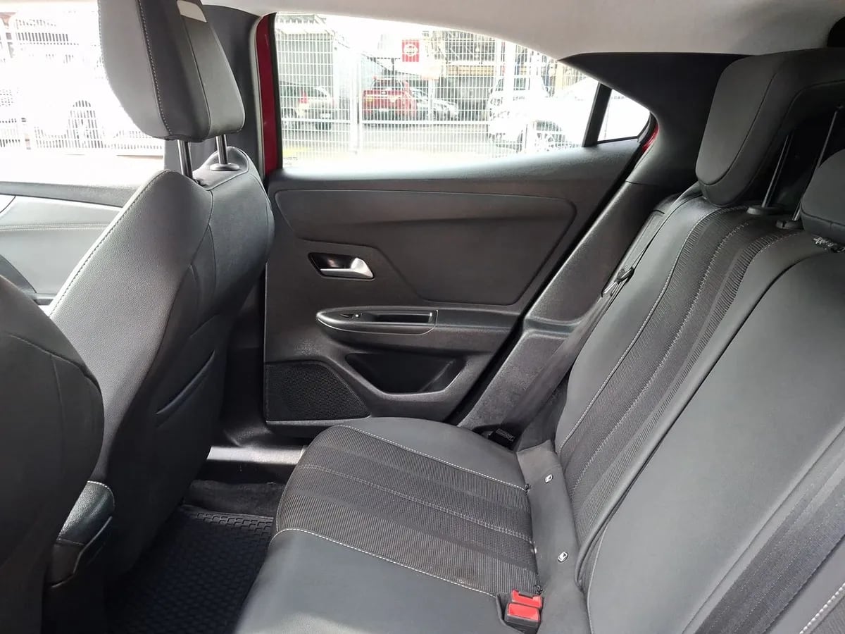 Opel Mokka 1.2t Elegance 4x2 At8 5p año 2024