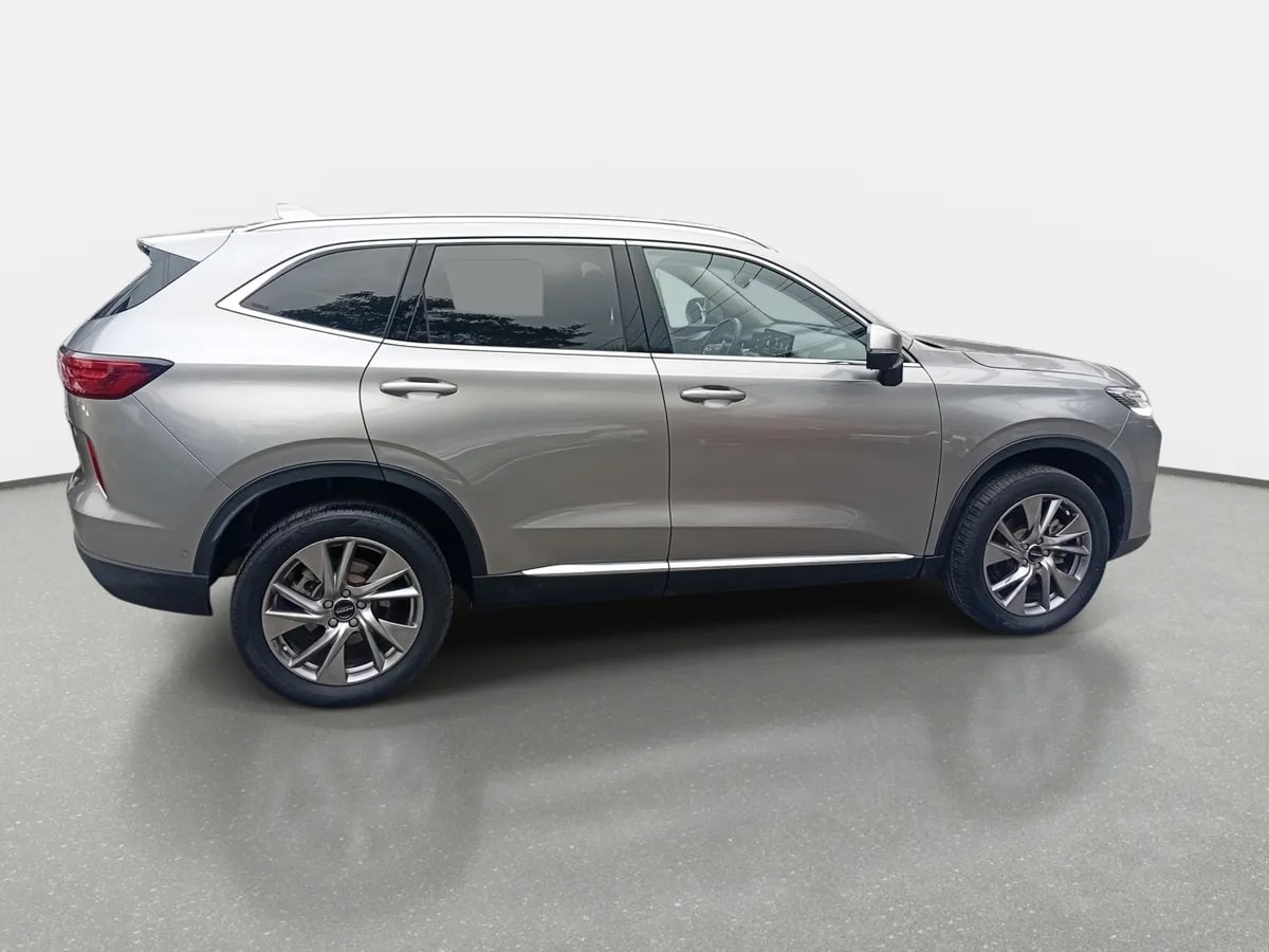 Haval H6 2.0 Deluxe 4x4 At 5p año 2024
