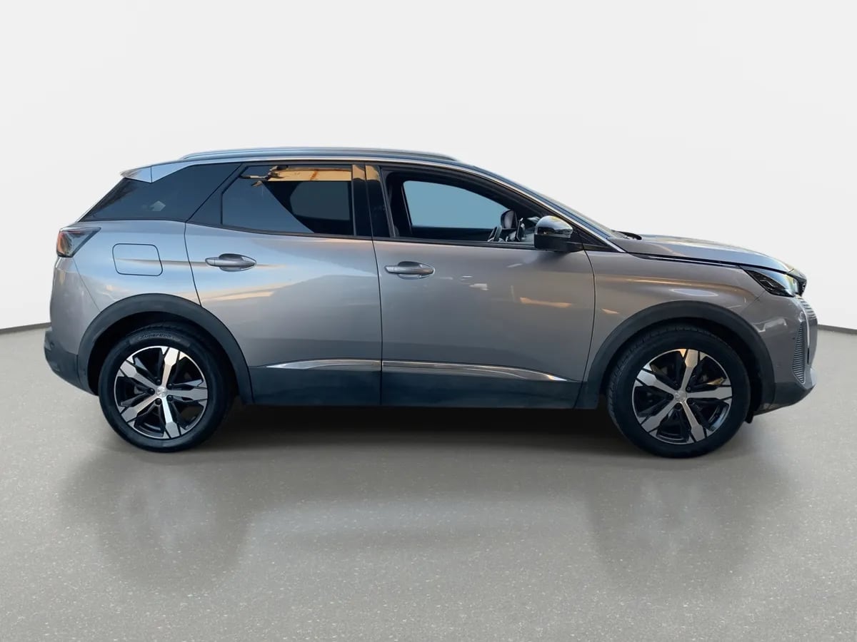 Peugeot 3008 1.5 Allure Pack Bluehdi 130 4x2 Eat8 5p año 2024
