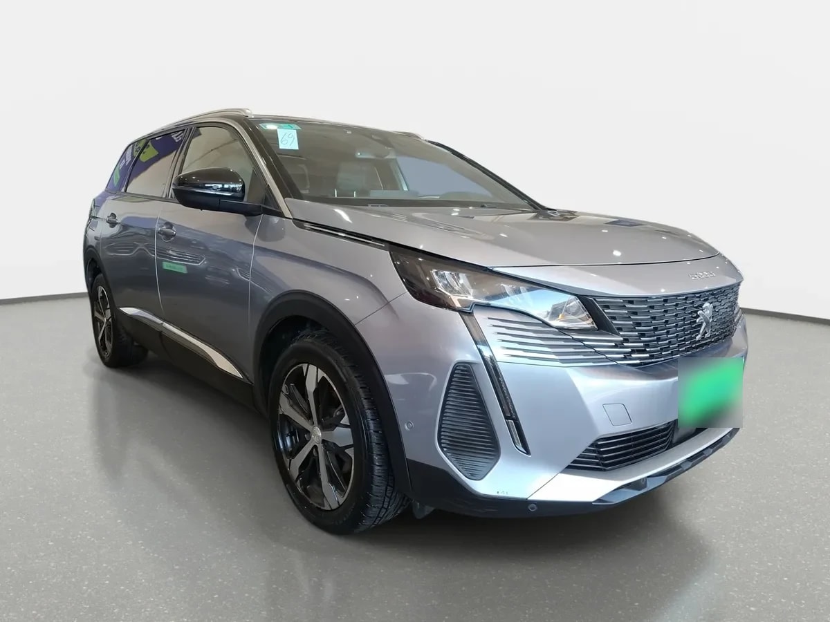 Peugeot 5008 1.5 Allure Pack Bluehdi 130 4x2 Eat8 5p año 2024