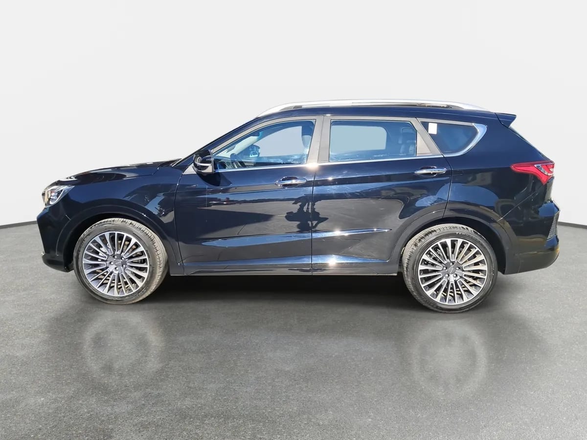Jetour X70 1.5t Lux 4x2 At 5p año 2025
