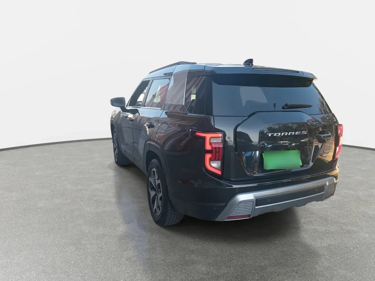 Ssangyong Torres 1.5t Glx 4wd At 5p año 2024