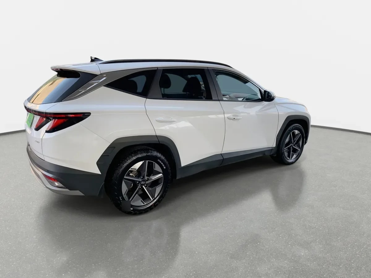 Hyundai Tucson 2.0 Nx4 Plus Fl Diesel 2wd At 5p año 2025