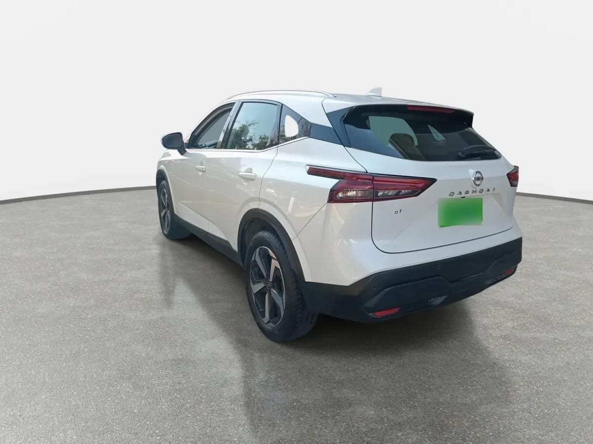 Nissan Qashqai 1.3t Sense 2wd Mt 5p año 2023