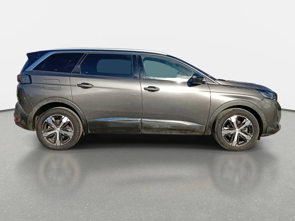 Peugeot 5008 1.5 Allure Pack Bluehdi 130 4x2 Eat8 5p año 2024