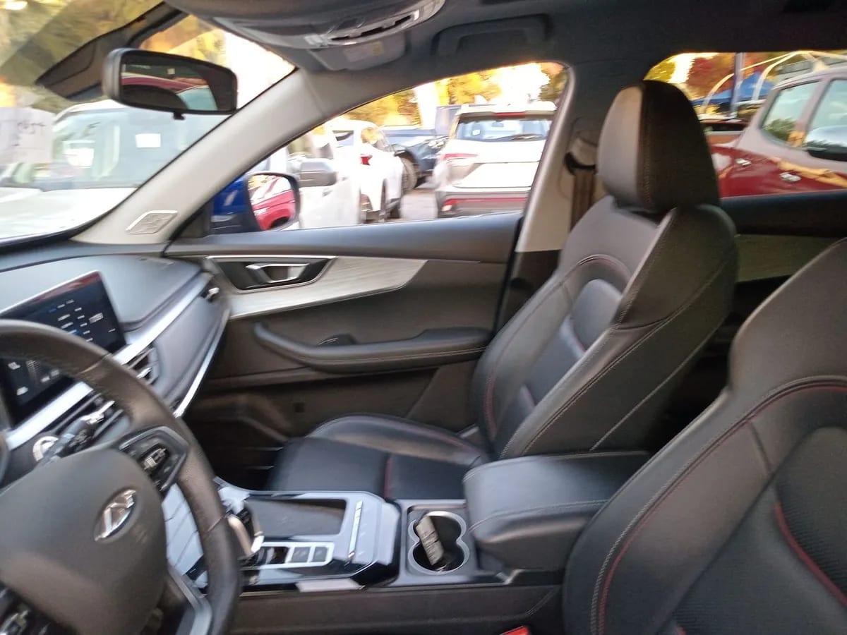 Chery Tiggo 7 Pro 1.5t Glx 4x2 Cvt At 5p año 2024