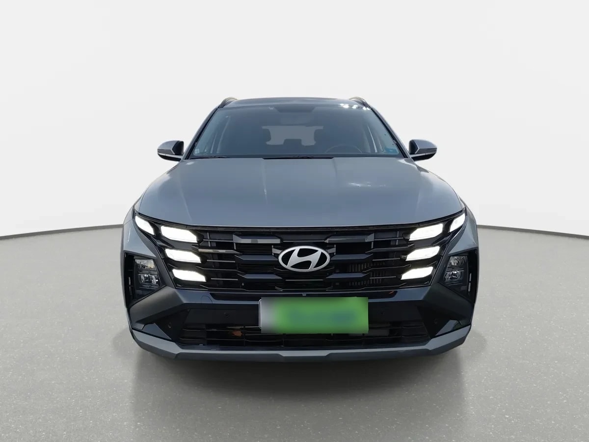 Hyundai Tucson 2.0 Nx4 Plus Fl Diesel 2wd At 5p año 2025