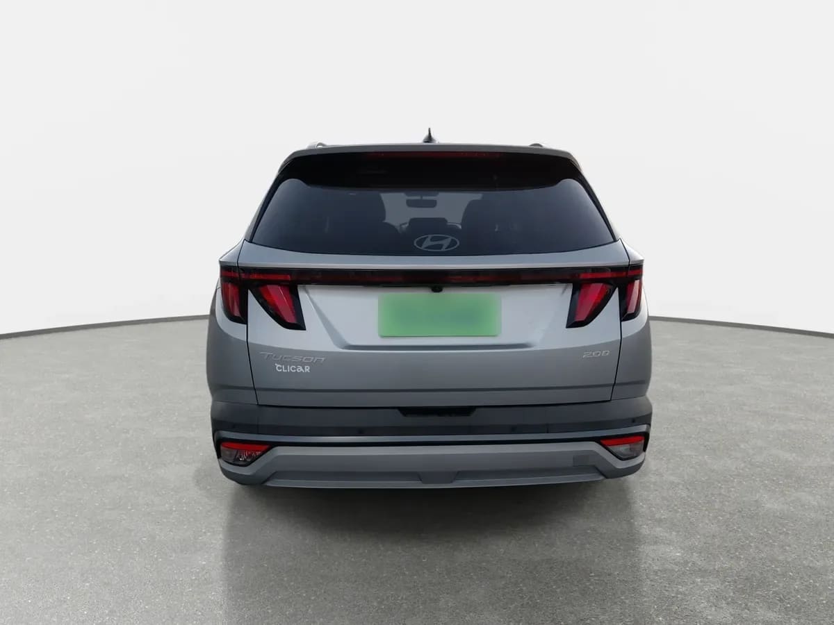 Hyundai Tucson 2.0 Nx4 Plus Fl Diesel 2wd At 5p año 2025