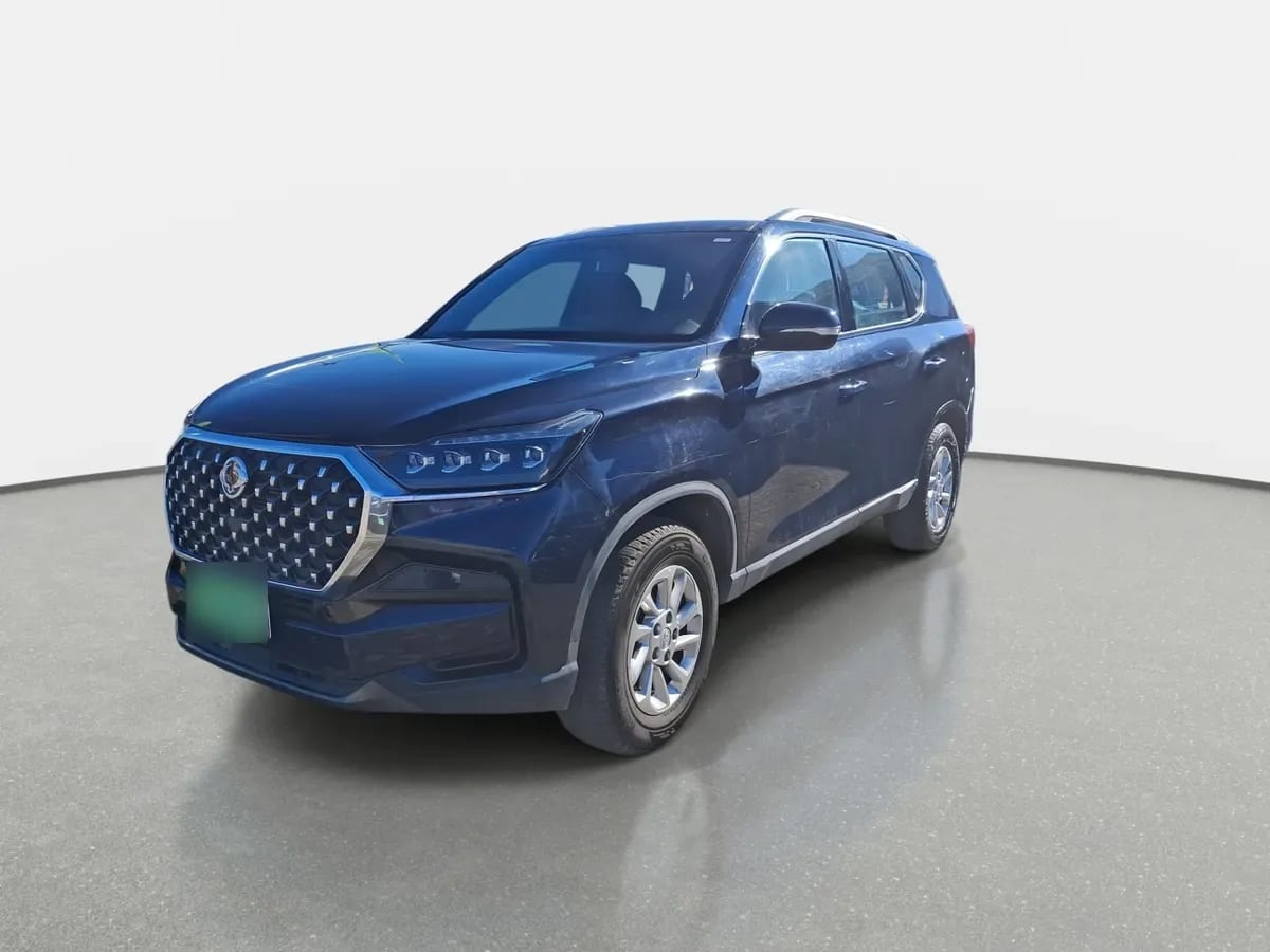 Ssangyong Rexton 2.0t Lx 4x2 6ab Nueva Radio 6mt 5p año 2024