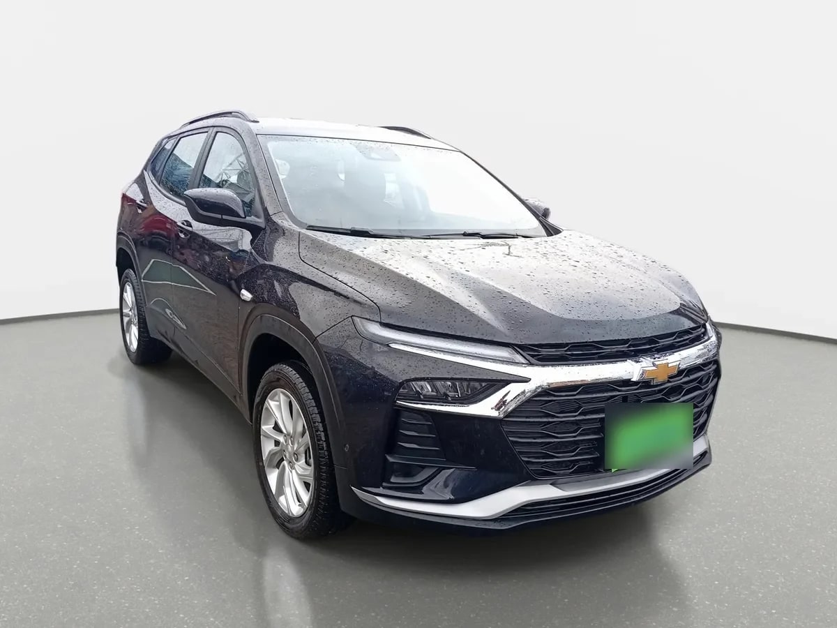 Chevrolet Tracker 1.2t Ltz R 4x2 At 5p año 2026