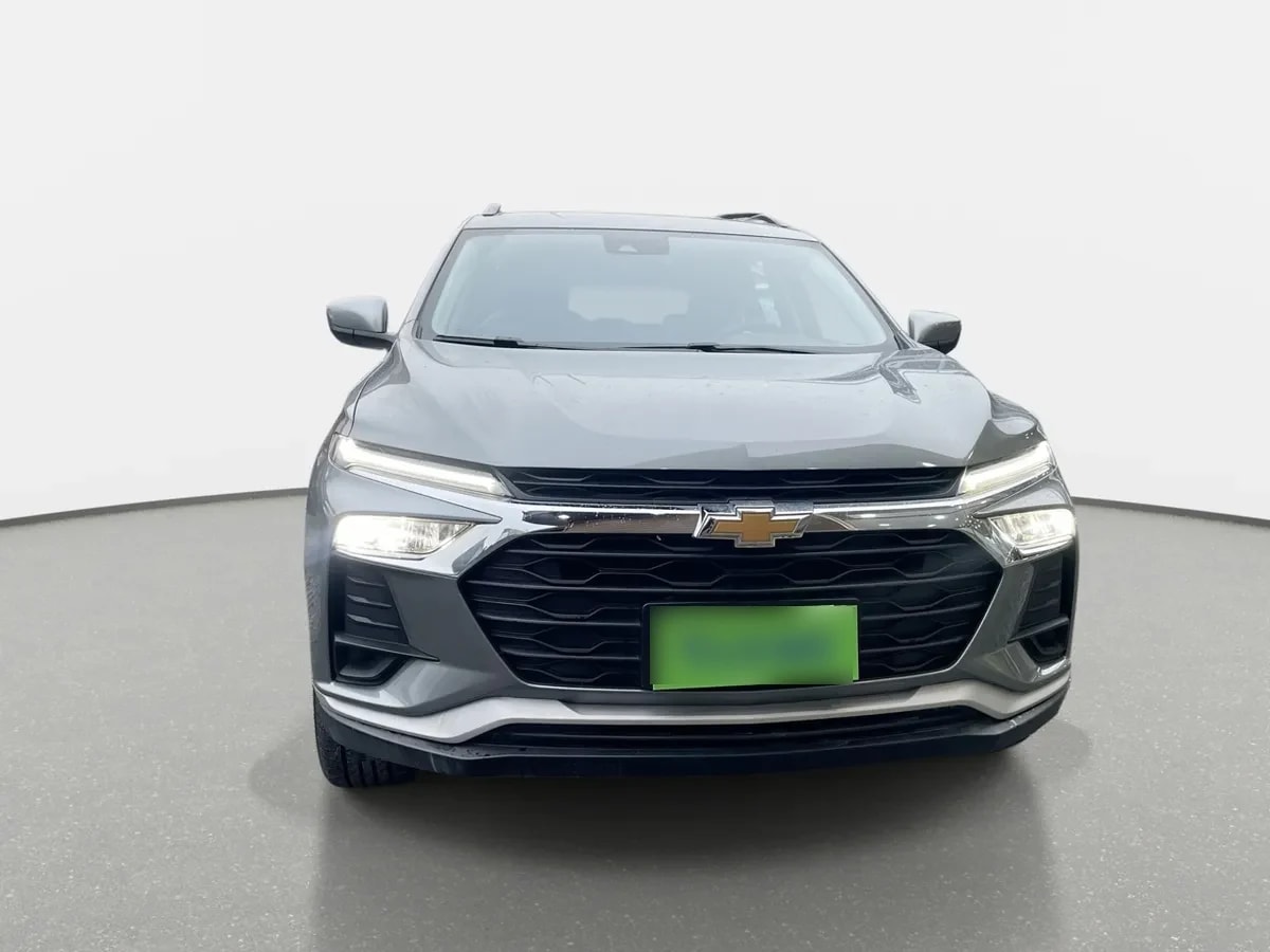 Chevrolet Tracker 1.2t Ltz R 4x2 At 5p año 2026