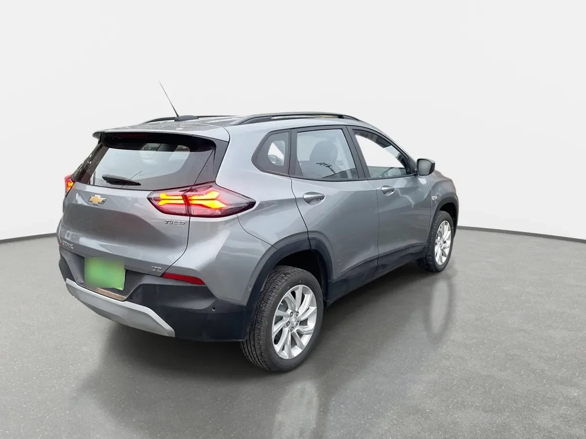 Chevrolet Tracker 1.2t Ltz R 4x2 At 5p año 2026