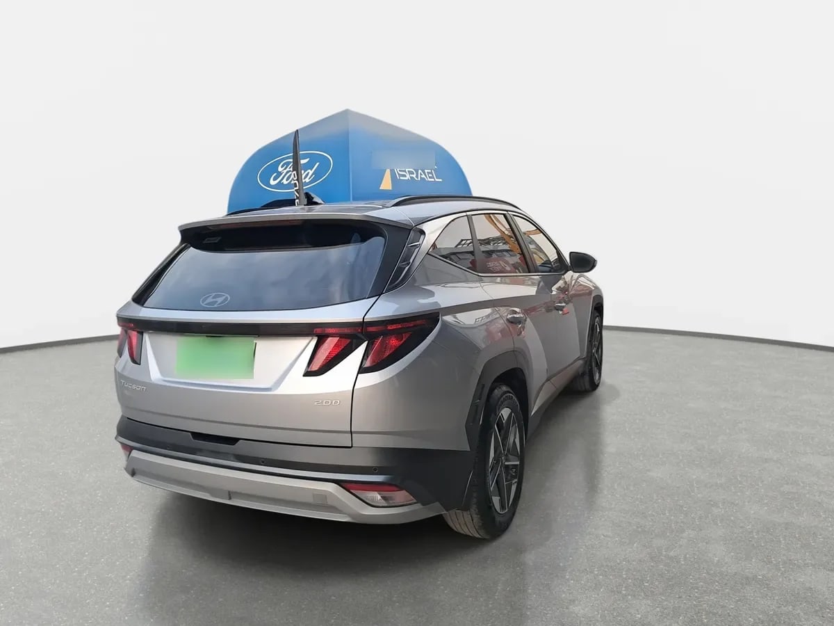 Hyundai Tucson 2.0 Nx4 Plus Fl Diesel 2wd At 5p año 2025