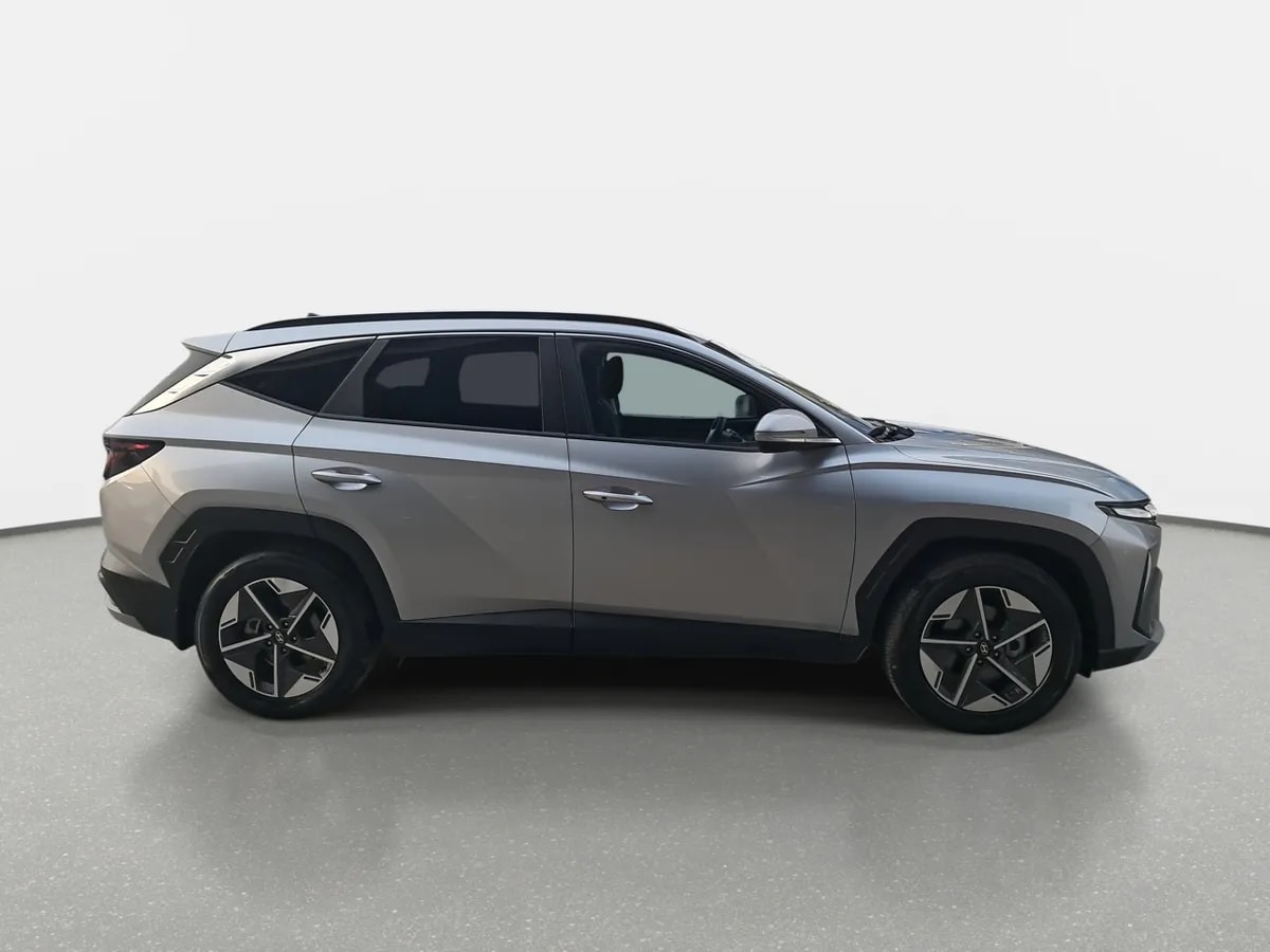 Hyundai Tucson 2.0 Nx4 Plus Fl Diesel 2wd At 5p año 2025