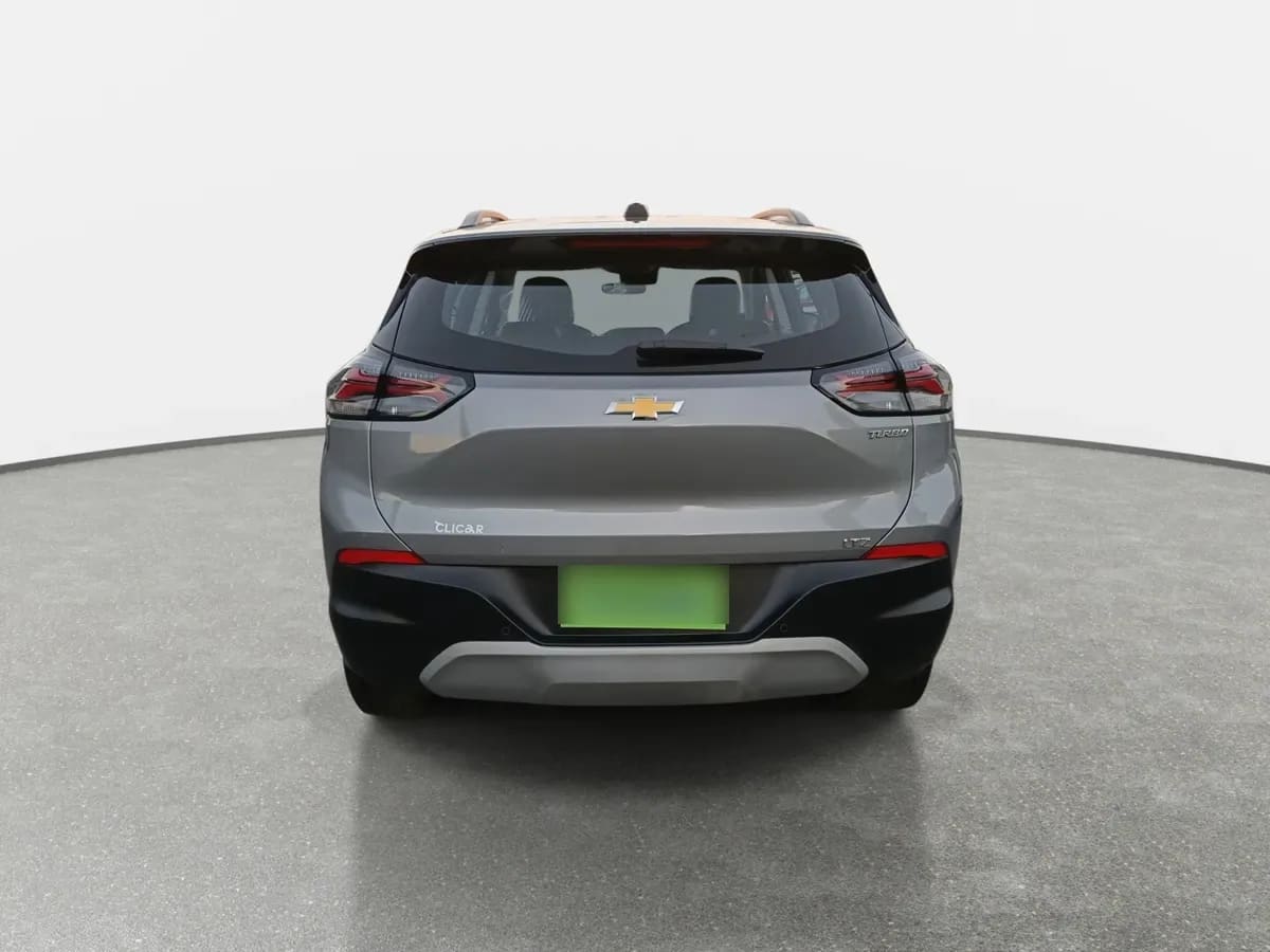 Chevrolet Tracker 1.2t Ltz R 4x2 At 5p año 2026