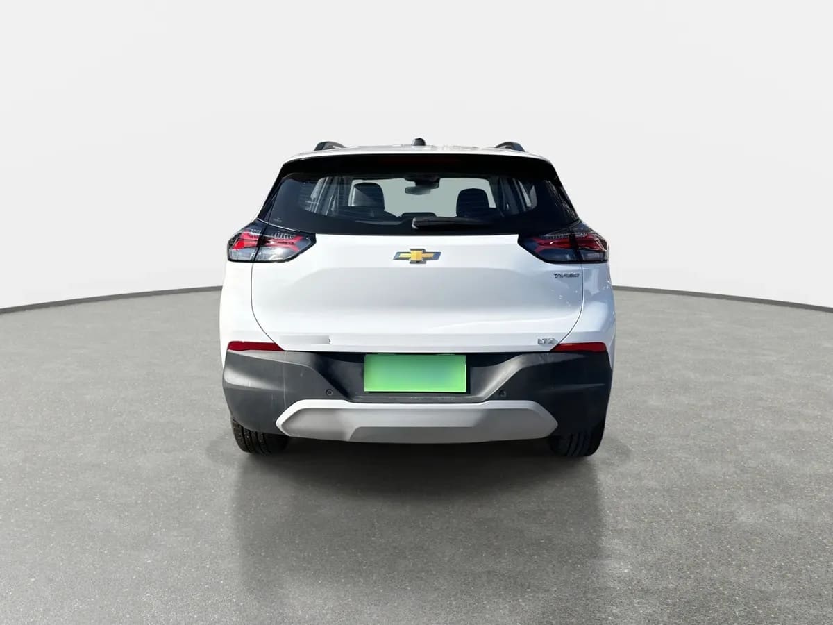 Chevrolet Tracker 1.2t Ltz R 4x2 At 5p año 2026