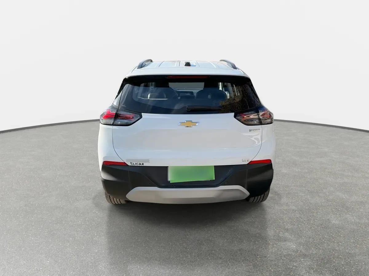 Chevrolet Tracker 1.2t Ltz R 4x2 At 5p año 2026