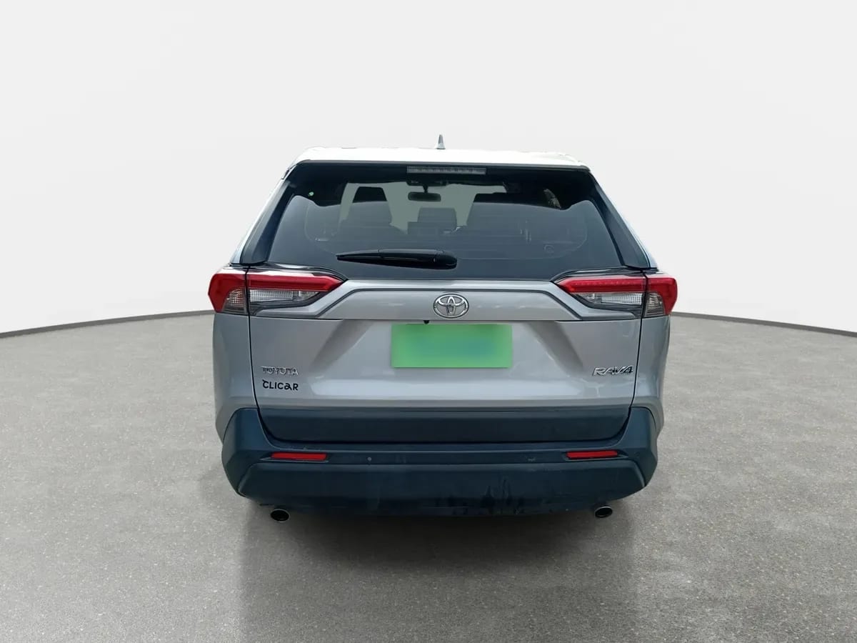 Toyota Rav 4 2.0 Le 4x2 Cvt At 5p año 2022