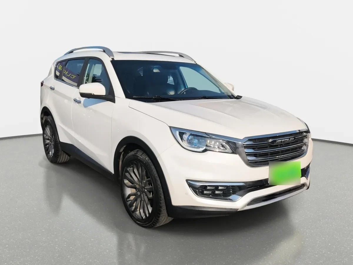 Jetour X70 1.5t Plus 4x2 At 5p año 2022