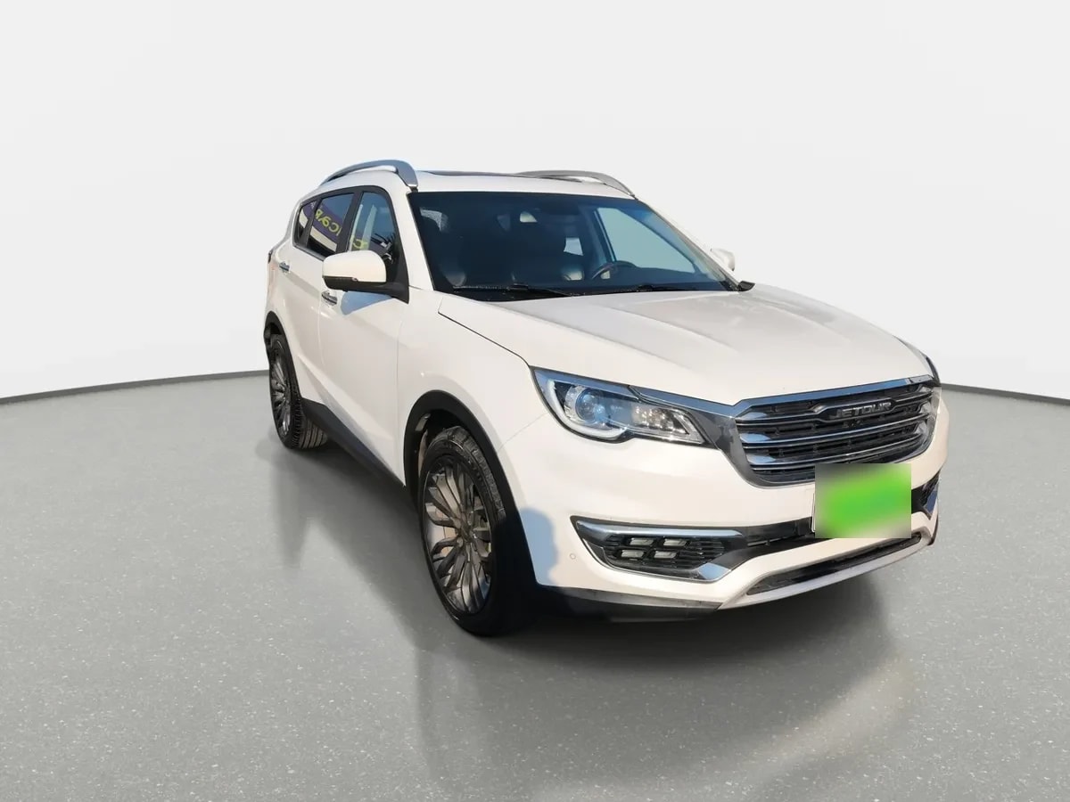 Jetour X70 1.5t Plus 4x2 At 5p año 2022