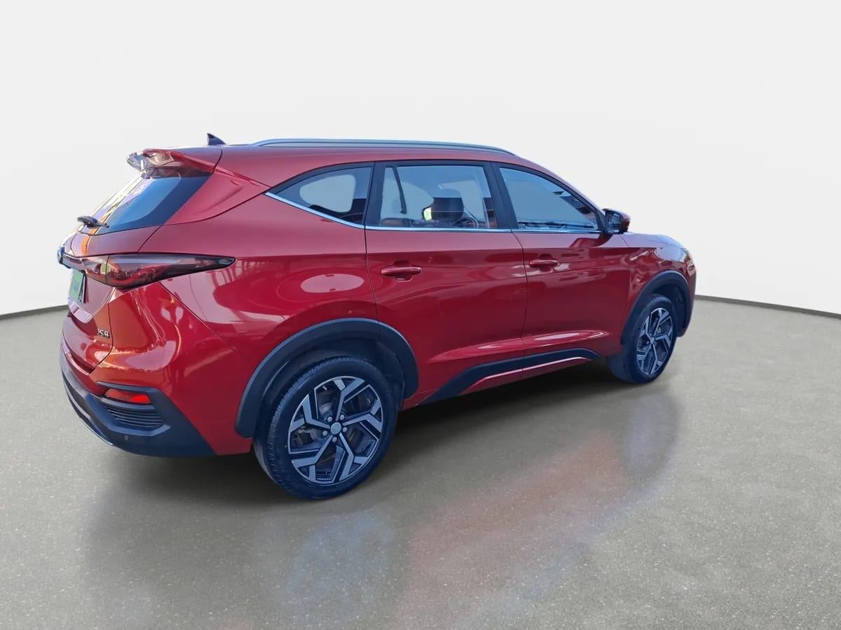 JAC Js8 1.5 Luxury Se 4x2 6mt 5p año 2024