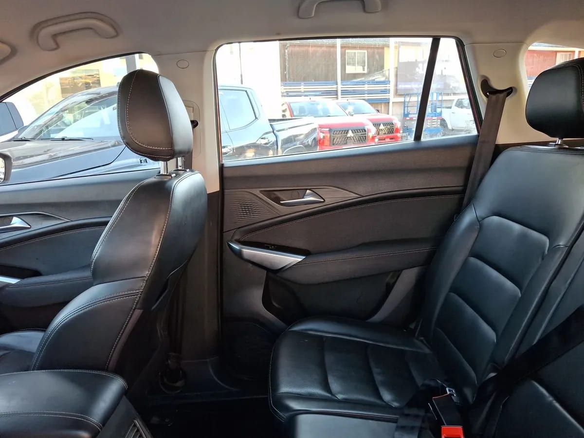 JAC Js8 1.5 Luxury Se 4x2 6mt 5p año 2024